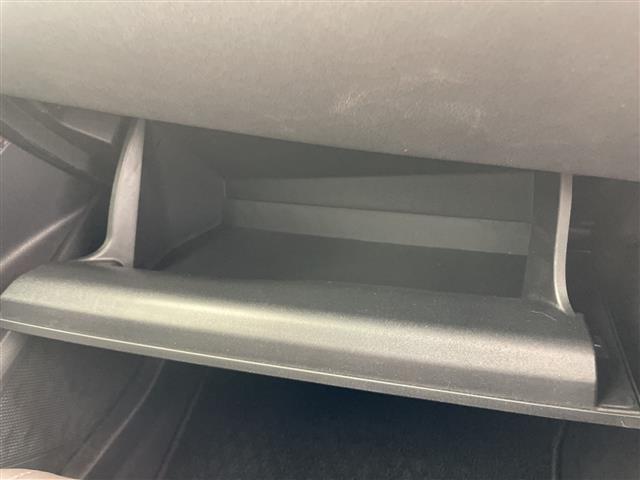 C-HR G SDナビ レーダークルーズコントロール シートヒーター バックカメラ コーナーセンサー 純正アルミホイール ブラインドスポットモニター LEDヘッドライト オートマチックハイビーム インナーミラー(29枚目)