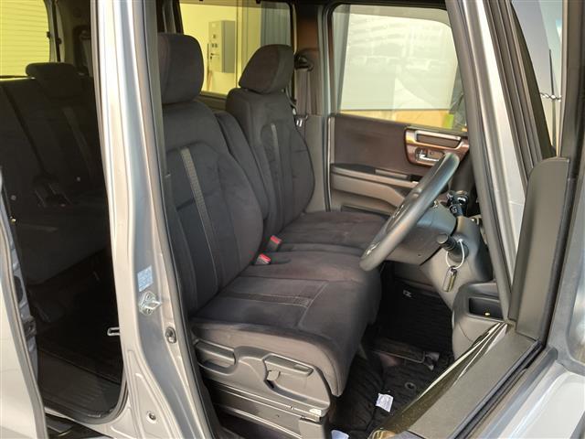 N-BOXカスタム G・Lホンダセンシング 純正ナビ CD DVD Bluetooth 両側パワースライドドア バックカメラ ドライブレコーダー バックカメラ レーダークルーズコントロール レーンキープアシスト ETC ステアリングスイッチ(14枚目)