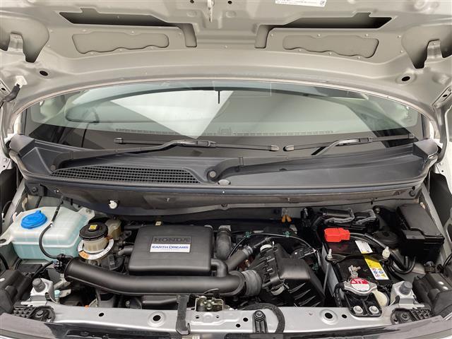 N-BOXカスタム G・Lホンダセンシング 純正ナビ CD DVD Bluetooth 両側パワースライドドア バックカメラ ドライブレコーダー バックカメラ レーダークルーズコントロール レーンキープアシスト ETC ステアリングスイッチ(39枚目)