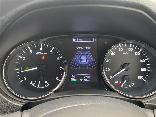 エクストレイル ２０Ｓ　オーディオ　４ＷＤ　ダウンヒルアシストコントロール　ドライブレコーダー　ＥＴＣ　アイドリングストップ　ステアリングスイッチ　横滑り防止装置　リモコンキー（9枚目）