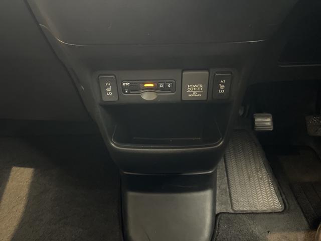 Ｎ－ＢＯＸ Ｇ　ＳＳパッケージ　純正ナビ　片側パワースライド　シートヒーター　バックカメラ　ＥＴＣ　ドライブレコーダー　ワンセグ　ＣＤ　Ｂｌｕｅｔｏｏｔｈ　ステアリングスイッチ　スマートキー　プッシュスタート（68枚目）