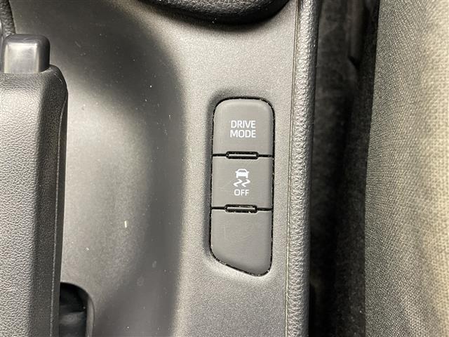 ヤリス Ｘ　純正８型ディスプレイオーディオナビ　レーダークルーズコントロール　バックカメラ　コーナーセンサー　ＥＴＣ２．０　オートマチックハイビーム　ドライブレコーダー　衝突軽減システム（28枚目）