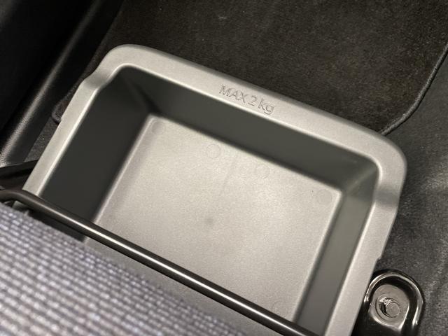 �����ŉJ�̓������E���N���A�ɂ��Ă����w�t�����g�E�C���h�E�����R�[�g�x�B�������ʂ��L�[�v���N���A�Ȏ��E�ň��S���T�|�[�g���Ă���܂��B