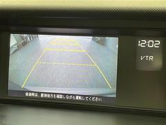 【バックモニター】後ろのカメラの映像をモニターに映し出すことができます！後方の見えない死角や、障害物との距離感をしっかり確認することができます！駐車が苦手な方におすすめです。 4