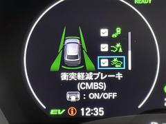 安心の全車保証付き！（※部分保証、国産車は納車後３ヶ月、輸入車は納車後１ヶ月の保証期間となります）。その他長期保証（有償）もご用意しております！※長期保証を付帯できる車両には条件がございます。 6