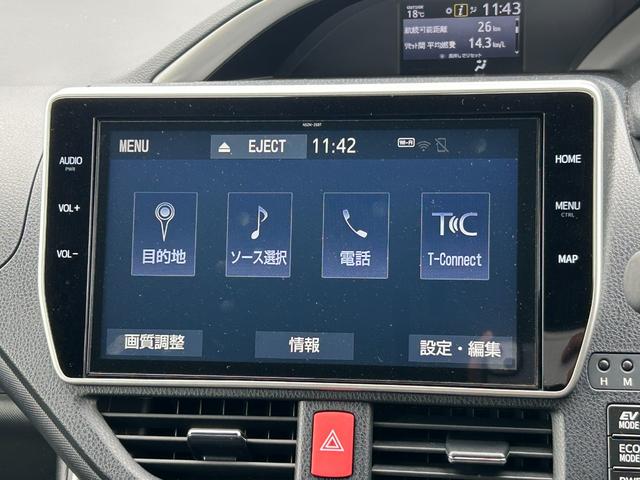 ヴォクシー ハイブリッドＺＳ　煌　純正ナビ　フリップダウンモニター　革ステアリング　シグネチャーイルミブレード　トヨタセーフティセンス　２．０ＥＴＣ　両側パワースライドドアクルーズコントロール　ドライブレコーダー　ＬＥＤライト（6枚目）