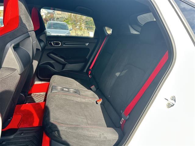 シビック タイプR ワンオーナー フルセグナビ ビルトインETC バックカメラ コーナーセンサー 横滑り防止装置 LEDヘッドライト スマートキー スペアキー1本 保証書(17枚目)