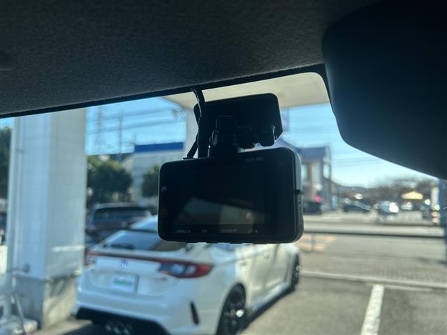 店頭販売もしておりますので、先に在庫が無くなってしまうこともございます。気になる車はまずはお問い合わせください！