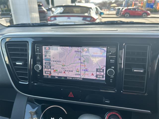 デイズルークス ハイウェイスター　Ｇターボ　純正ナビ　クルーズコントロール　横滑り防止装置　盗難防止装置　オートライト　ハイビームアシスト　衝突被害軽減システム　コーナーセンサー　ドライブレコーダー　１５インチ純正アルミホイール（6枚目）