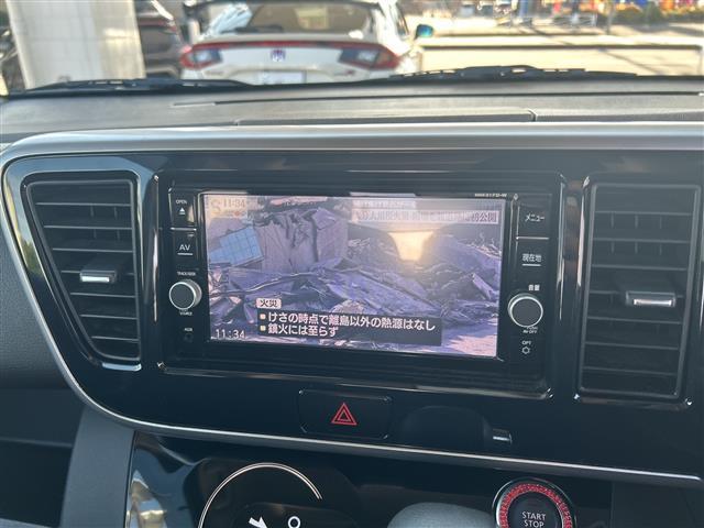 デイズルークス ハイウェイスター　Ｇターボ　純正ナビ　クルーズコントロール　横滑り防止装置　盗難防止装置　オートライト　ハイビームアシスト　衝突被害軽減システム　コーナーセンサー　ドライブレコーダー　１５インチ純正アルミホイール（7枚目）