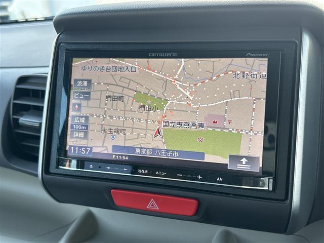 N-BOX G・Lパッケージ 4WD 社外メモリナビ横滑り防止装置 盗難防止装置 ETC ドアバイザー パワースライドドア 14インチ純正アルミホイール チップアップシート スペアキー1本 プッシュスタート スペアキー1本(6枚目)