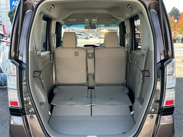 N-BOX G・Lパッケージ 4WD 社外メモリナビ横滑り防止装置 盗難防止装置 ETC ドアバイザー パワースライドドア 14インチ純正アルミホイール チップアップシート スペアキー1本 プッシュスタート スペアキー1本(23枚目)