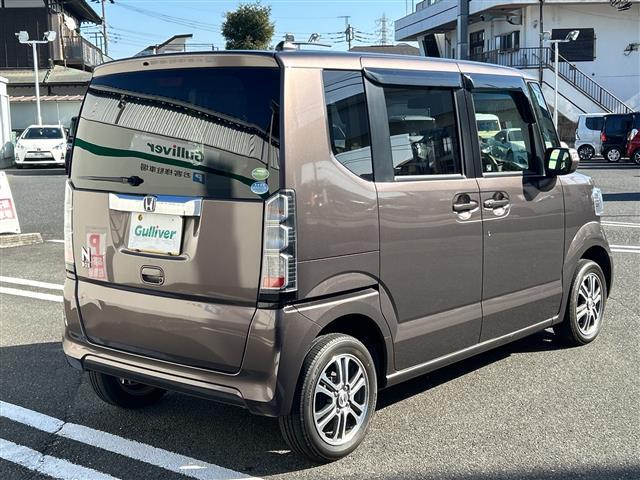 N-BOX G・Lパッケージ 4WD 社外メモリナビ横滑り防止装置 盗難防止装置 ETC ドアバイザー パワースライドドア 14インチ純正アルミホイール チップアップシート スペアキー1本 プッシュスタート スペアキー1本(30枚目)