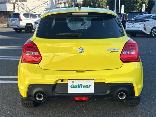 スイフトスポーツ ベースグレード ワンオーナー 社外ディスプレイオーディオ 横滑り防止装置 盗難防止装置 プッシュスタート クルーズコントロール バックカメラ 純正17インチアルミホイール シートヒーター 取扱説明書 ETC(26枚目)