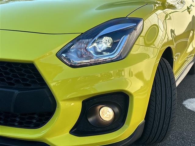 スイフトスポーツ ベースグレード ワンオーナー 社外ディスプレイオーディオ 横滑り防止装置 盗難防止装置 プッシュスタート クルーズコントロール バックカメラ 純正17インチアルミホイール シートヒーター 取扱説明書 ETC(31枚目)