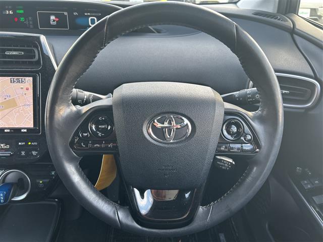 プリウスPHV A(2枚目)