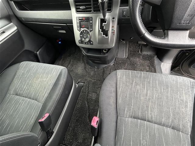 ヴォクシー ＺＳ　煌ＩＩ（4枚目）