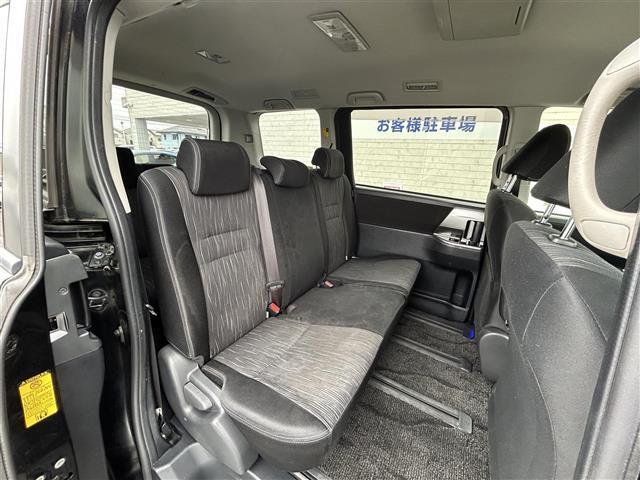 ヴォクシー ＺＳ　煌ＩＩ（15枚目）