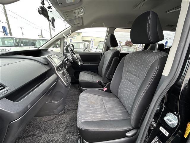 ヴォクシー ＺＳ　煌ＩＩ（27枚目）