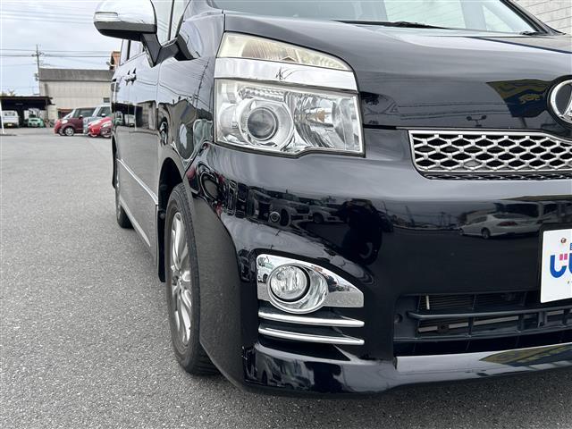 ヴォクシー ＺＳ　煌ＩＩ（30枚目）