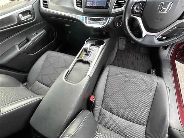 ジェイド ハイブリッドＸ（4枚目）