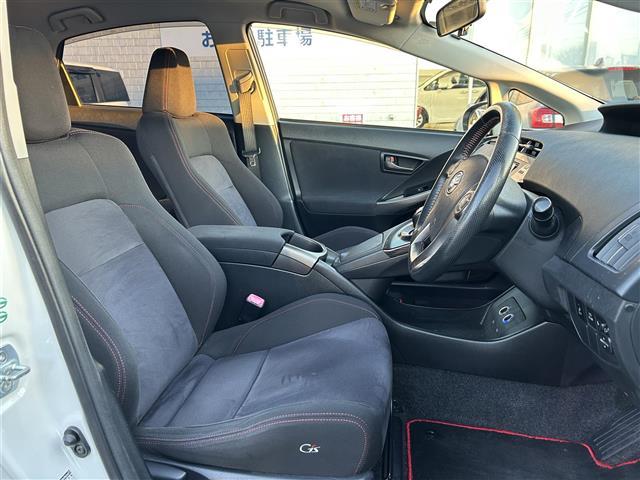 プリウス Ｓツーリングセレクション・Ｇ’ｓ（3枚目）