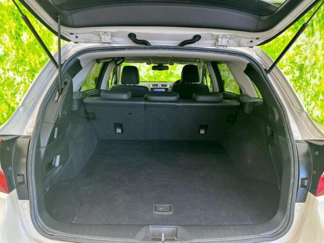 レガシィアウトバック ４ＷＤアウトバックリミテッド　純正　８インチ　ＳＤナビ／衝突安全装置／シートヒーター　前席／車線逸脱防止支援システム／シート　フルレザー／パーキングアシスト　バックガイド／電動バックドア／ドライブレコーダー　純正　革シート　４ＷＤ（22枚目）