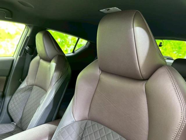 Ｃ－ＨＲ Ｇ　保証書／社外　１１インチ　ＳＤナビ／衝突安全装置／シートヒーター／車線逸脱防止支援システム／シート　ハーフレザー／パーキングアシスト　バックガイド／ドライブレコーダー　社外　衝突被害軽減システム（5枚目）