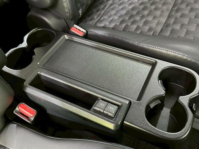 ヴォクシー ハイブリッドＳ－Ｚ　ディスプレイオーディオ＋ナビ／衝突安全装置／両側電動スライドドア／シートヒーター／車線逸脱防止支援システム／シート　ハーフレザー／パーキングアシスト　バックガイド　衝突被害軽減システム　バックカメラ（51枚目）