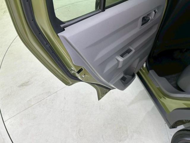 タフト Ｘ　新品タイヤ／ガラスルーフ／保証書／ディスプレイオーディオ／衝突安全装置／車線逸脱防止支援システム／ヘッドランプ　ＬＥＤ／Ｂｌｕｅｔｏｏｔｈ接続／ＥＢＤ付ＡＢＳ／横滑り防止装置／アイドリングストップ（24枚目）
