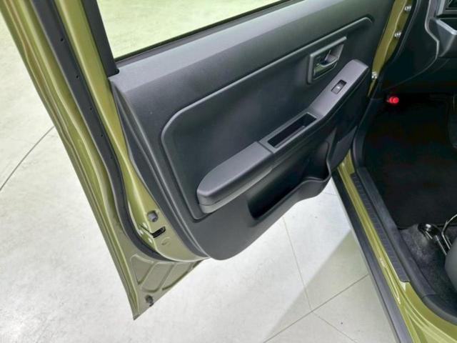 タフト Ｘ　新品タイヤ／ガラスルーフ／保証書／ディスプレイオーディオ／衝突安全装置／車線逸脱防止支援システム／ヘッドランプ　ＬＥＤ／Ｂｌｕｅｔｏｏｔｈ接続／ＥＢＤ付ＡＢＳ／横滑り防止装置／アイドリングストップ（25枚目）