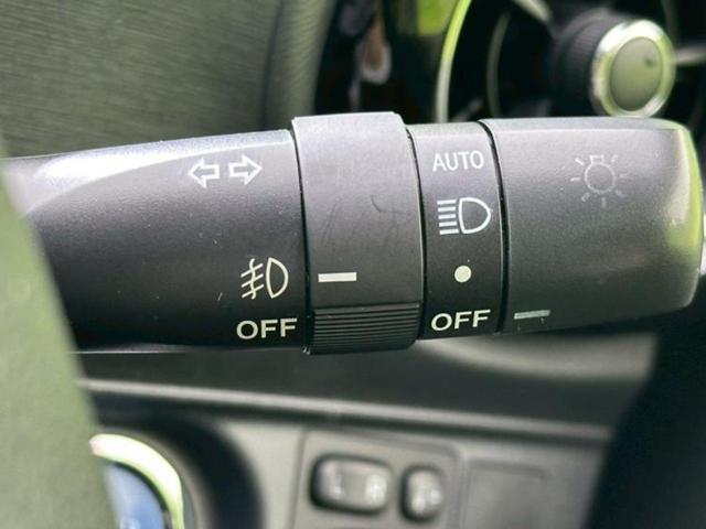 アクア Ｇ　保証書／社外　ＳＤナビ／パーキングアシスト　バックガイド／ヘッドランプ　ＬＥＤ／ＥＴＣ／ＥＢＤ付ＡＢＳ／横滑り防止装置／アイドリングストップ／クルーズコントロール／バックモニター　バックカメラ　記録簿（17枚目）