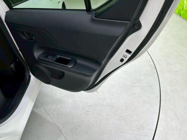 アクア Ｇ　保証書／社外　ＳＤナビ／パーキングアシスト　バックガイド／ヘッドランプ　ＬＥＤ／ＥＴＣ／ＥＢＤ付ＡＢＳ／横滑り防止装置／アイドリングストップ／クルーズコントロール／バックモニター　バックカメラ　記録簿（28枚目）