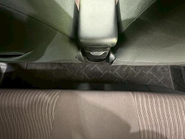 アクア Ｇ　保証書／社外　ＳＤナビ／パーキングアシスト　バックガイド／ヘッドランプ　ＬＥＤ／ＥＴＣ／ＥＢＤ付ＡＢＳ／横滑り防止装置／アイドリングストップ／クルーズコントロール／バックモニター　バックカメラ　記録簿（31枚目）