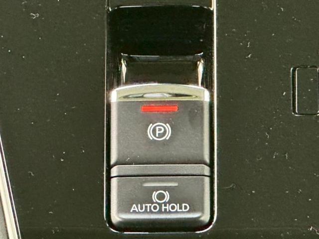 デリカD:5 4WD P 新品タイヤ/保証書/純正 SDナビ/後席モニター 純正 7インチ/衝突安全装置/両側電動スライドドア/シートヒーター/マルチアラウンドモニター/車線逸脱防止支援システム/シート 合皮 バックカメラ(44枚目)