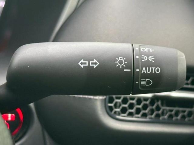 ZR-V eHEV Z 保証書/ディスプレイオーディオ+ナビ9インチ/ホンダセンシング/シートヒーター 前席/マルチビューカメラシステム/車線逸脱防止支援システム/シート フルレザー 革シート 衝突被害軽減システム 禁煙車(32枚目)