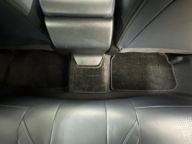 XV 4WDアドバンス 新品タイヤ/保証書/純正 SDナビ/衝突安全装置/車線逸脱防止支援システム/シート フルレザー/ヘッドランプ HID/Bluetooth接続/ETC/EBD付ABS/横滑り防止装置 革シート 4WD(31枚目)