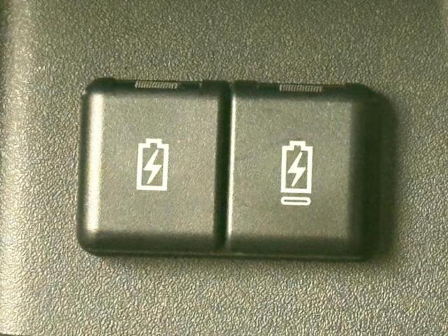 スペーシアギア ハイブリッドＸＺ　保証書／純正　９インチ　メモリーナビ／セーフティサポート（スズキ）／両側電動スライドドア／シートヒーター　前席／全方位モニター／車線逸脱防止支援システム／パーキングアシスト　バックガイド　全周囲カメラ（41枚目）