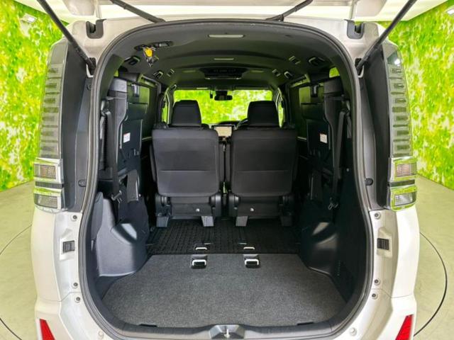 ヴォクシー ZSキラメキ 保証書/純正 10インチ SDナビ/フリップダウンモニター 純正 12.1インチ/衝突安全装置/両側電動スライドドア/車線逸脱防止支援システム/パーキングアシスト バックガイド 衝突被害軽減システム(23枚目)