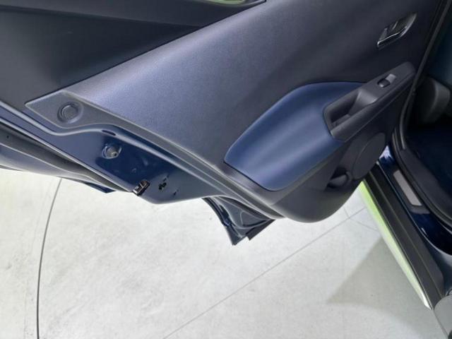 キックス オーテック　新品タイヤ／保証書／社外　９インチ　ＳＤナビ／インテリジェントルームミラー／衝突安全装置／シートヒーター／全方位モニター／車線逸脱防止支援システム／シート　合皮／プロパイロット　衝突被害軽減システム（24枚目）