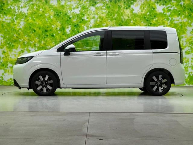 フリード eHEVエアーEX 保証書/純正 9インチ ナビ/ホンダセンシング/両側電動スライドドア/シートヒーター 前席/車線逸脱防止支援システム/パーキングアシスト バックガイド/登録済未使用車 衝突被害軽減システム 禁煙車(2枚目)