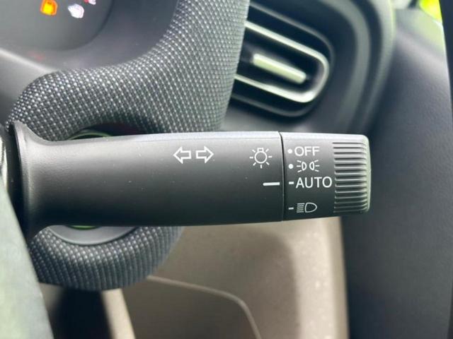 フリード eHEVエアーEX 保証書/純正 9インチ ナビ/ホンダセンシング/両側電動スライドドア/シートヒーター 前席/車線逸脱防止支援システム/パーキングアシスト バックガイド/登録済未使用車 衝突被害軽減システム 禁煙車(18枚目)