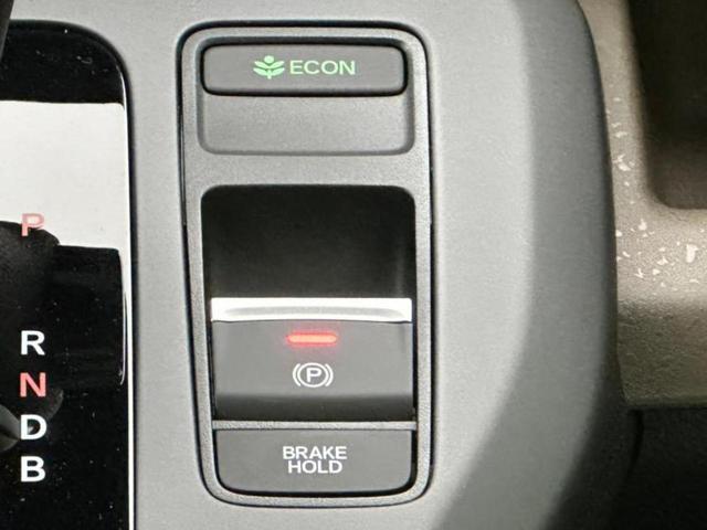 フリード eHEVエアーEX 保証書/純正 9インチ ナビ/ホンダセンシング/両側電動スライドドア/シートヒーター 前席/車線逸脱防止支援システム/パーキングアシスト バックガイド/登録済未使用車 衝突被害軽減システム 禁煙車(37枚目)