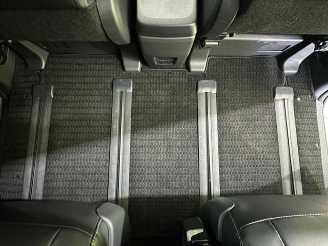 ノア ハイブリッドS-Z 保証書/ディスプレイオーディオ+ナビ8インチ/衝突安全装置/両側電動スライドドア/シートヒーター 前席/車線逸脱防止支援システム/シート ハーフレザー スーパーチャージャー 衝突被害軽減システム(28枚目)