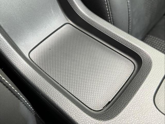 S660 アルファ 純正エアロ/シート ハーフレザー/パーキングアシスト バックガイド/ヘッドランプ LED/USBジャック/ETC/EBD付ABS/横滑り防止装置/クルーズコントロール/バックモニター フルエアロ(30枚目)