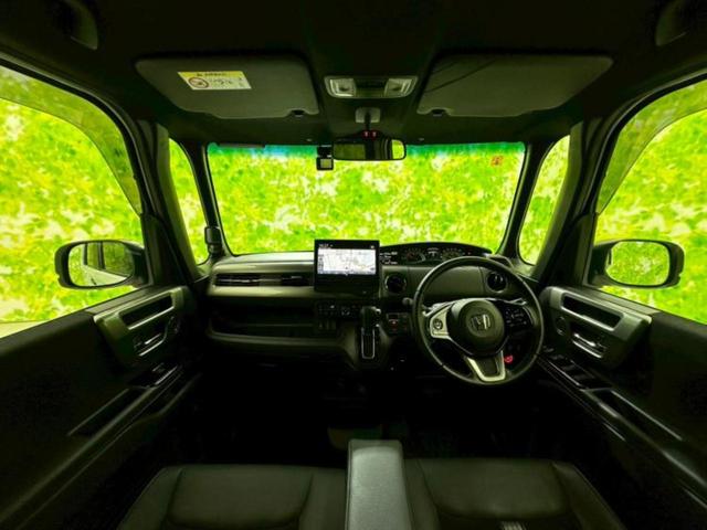 Ｎ－ＢＯＸカスタム Ｌ・ターボスタイルプラスブラック　新品タイヤ／保証書／純正　９インチ　ＳＤナビ／衝突安全装置／両側電動スライドドア／シートヒーター／車線逸脱防止支援システム／シート　ハーフレザー／ヘッドランプ　ＬＥＤ／ＥＴＣ／ＥＢＤ付ＡＢＳ　記録簿（4枚目）