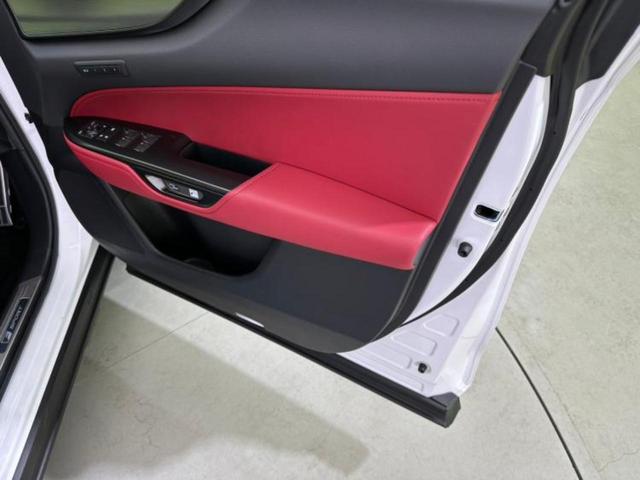 ＮＸ ＮＸ３５０ｈ　Ｆスポーツ　サンルーフ／保証書／純正　ＳＤナビ／デジタルインナーミラー／衝突安全装置／シートヒーター／全方位モニター／車線逸脱防止支援システム／シート　フルレザー／パーキングアシスト　バックガイド　革シート（27枚目）