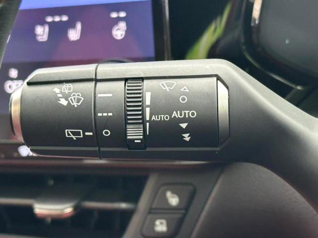 ＮＸ ＮＸ３５０ｈ　Ｆスポーツ　サンルーフ／保証書／純正　ＳＤナビ／デジタルインナーミラー／衝突安全装置／シートヒーター／全方位モニター／車線逸脱防止支援システム／シート　フルレザー／パーキングアシスト　バックガイド　革シート（32枚目）