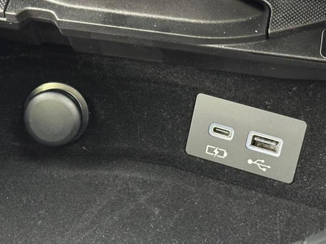 ＮＸ ＮＸ３５０ｈ　Ｆスポーツ　サンルーフ／保証書／純正　ＳＤナビ／デジタルインナーミラー／衝突安全装置／シートヒーター／全方位モニター／車線逸脱防止支援システム／シート　フルレザー／パーキングアシスト　バックガイド　革シート（45枚目）