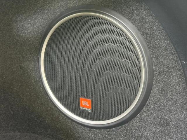 ハリアー プレミアムアドバンスドパッケージ サンルーフ/保証書/純正 SDナビ/衝突安全装置/車線逸脱防止支援システム/シート ハーフレザー/電動バックドア/ヘッドランプ LED/ETC/EBD付ABS/横滑り防止装置/アイドリングストップ(12枚目)